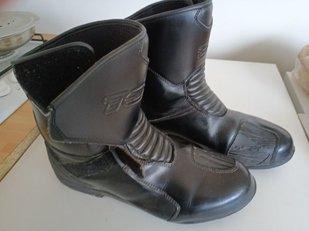 Bottes moto Chaussures