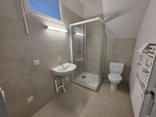  Appartement � louer 4 pi�ces 97 m�