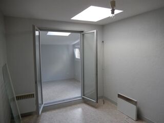  Appartement à louer 4 pièces 68 m²
