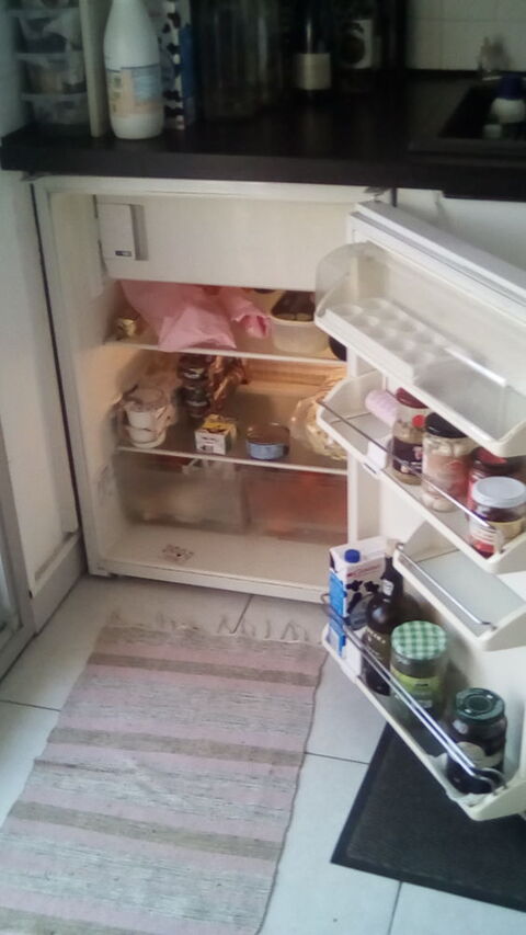 cause dmnagement , URGENT, je vend... 200 Nice (06)