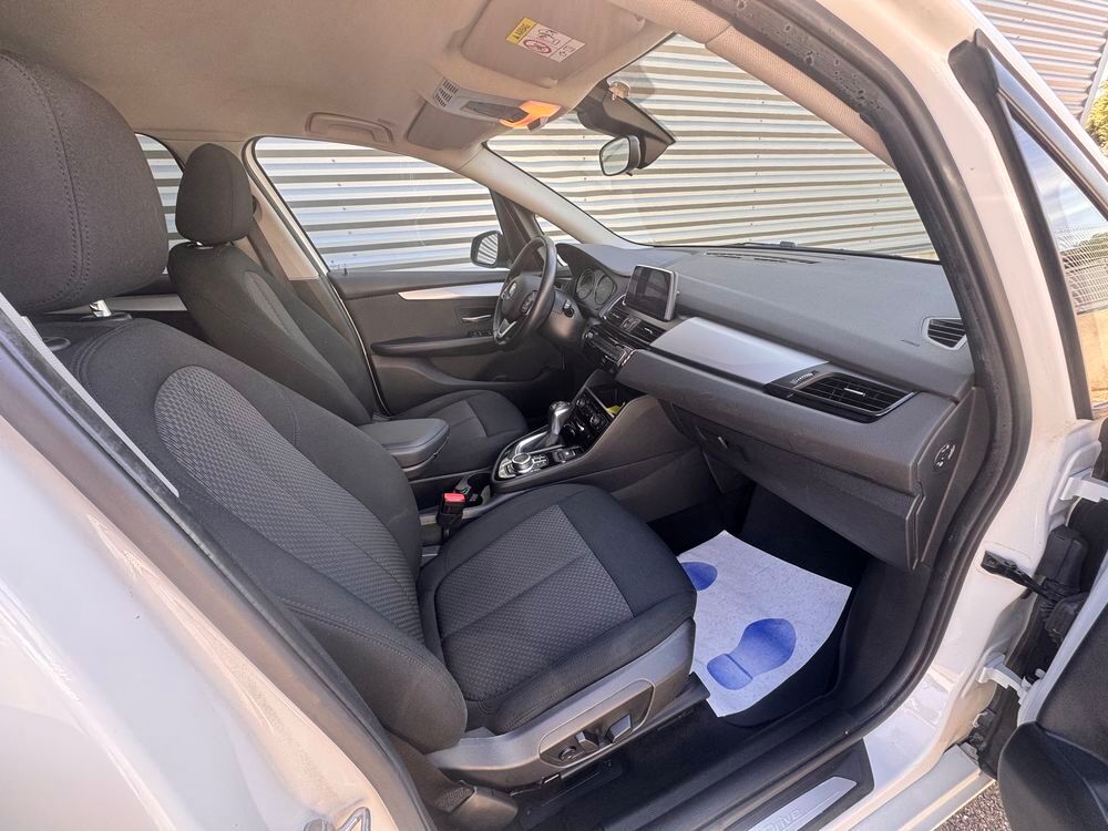 Serie 2 Active Tourer 225xe iPerformance 224 ch BVA6 Business Design 2018 occasion 84290 Sainte-C&eacute;cile-les-Vignes