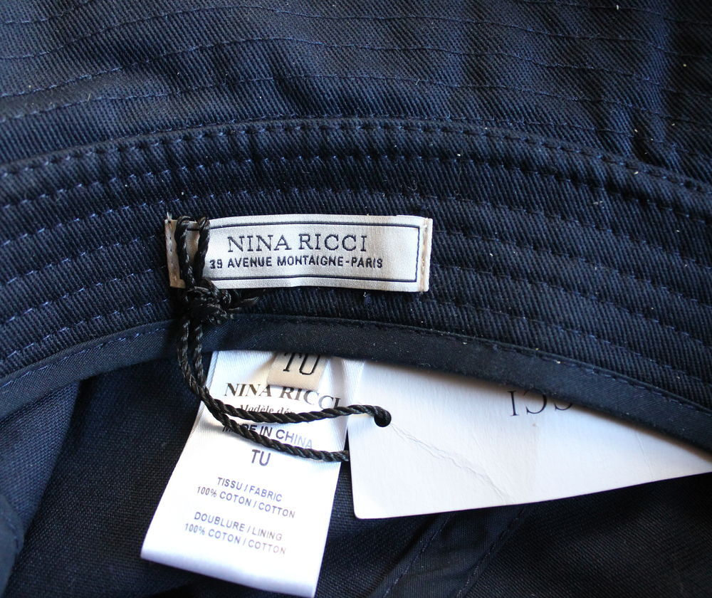 Chapeau marine NINA RICCI Vêtements