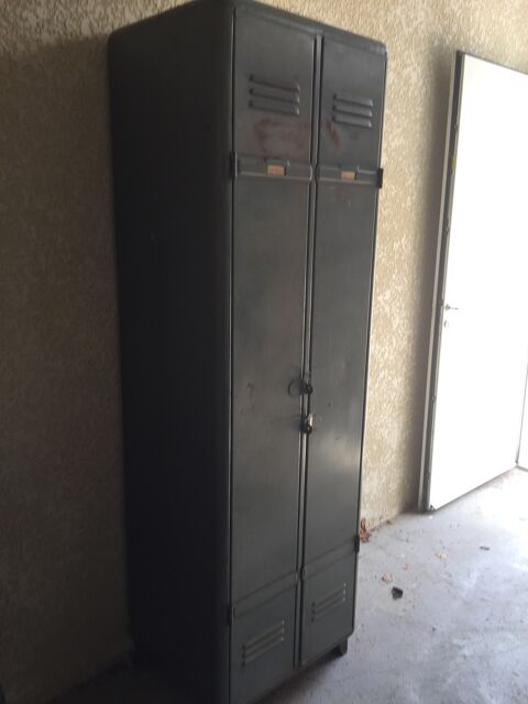 Armoire métallique noire double porte 80 Belleville (69)