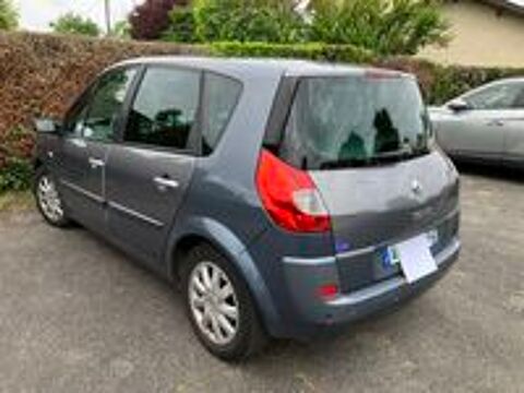 Sc&eacute;nic II Scenic 2.0 dCi 150 FAP Jade Proactive A 2008 occasion 33700 M&eacute;rignac