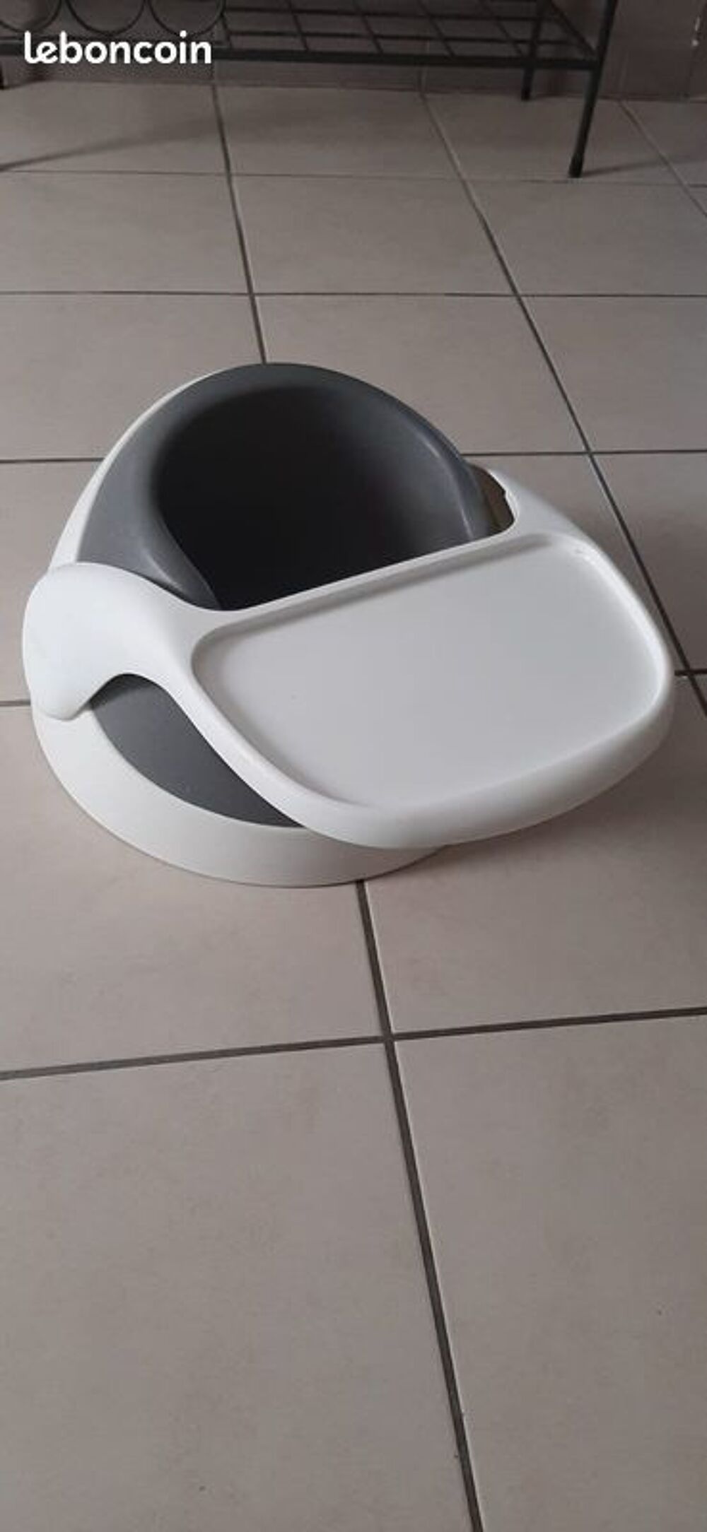 Siege de sol confortable pour b&eacute;b&eacute; Puériculture