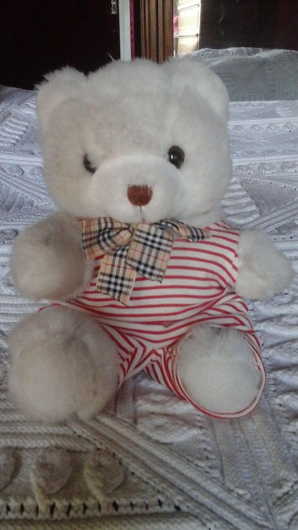 Ours en peluche taille et couleur vari&eacute;es
Prix d&eacute;gressifs Jeux / jouets