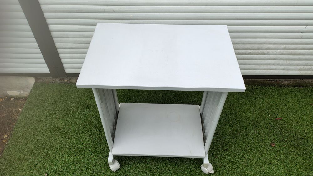 Console sur roulettes 60x40 x h 70cm Meubles