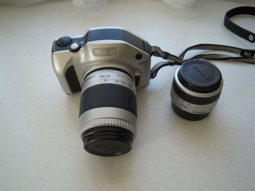 APPAREIL PHOTO ARGENTINE MARQUE FUJI Photos/Video/TV