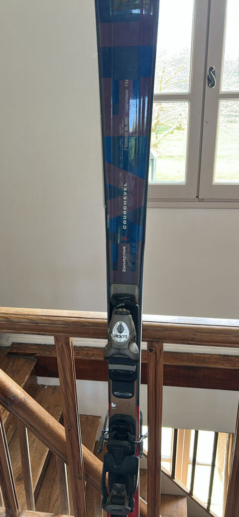 Skis homme Dynastar 1m60 et b�tons 30 Maurens (24)