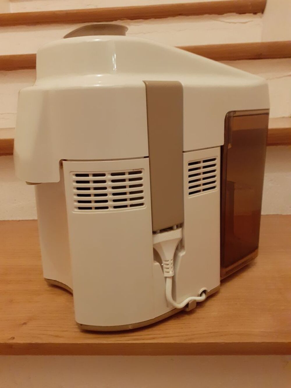 CENTRIFUGEUSE EXTRACTEUR DE JUS MOULINEX Electroménager