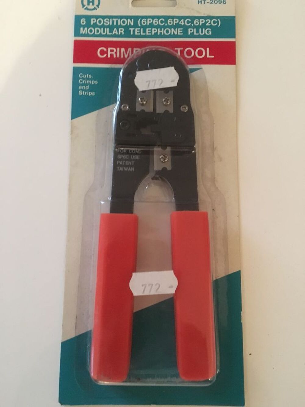 Pince a sertir RJ 45 6 conducteurs Bricolage