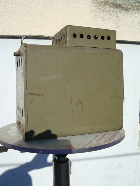 Objet ancien, dcoration de garage ,industrielle ,militaire. 22 Is-sur-Tille (21)