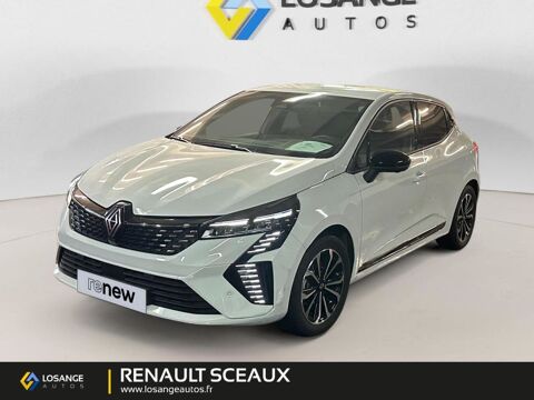 Renault Clio V Clio E-Tech full hybrid 145 Techno 2023 occasion Sceaux 92330