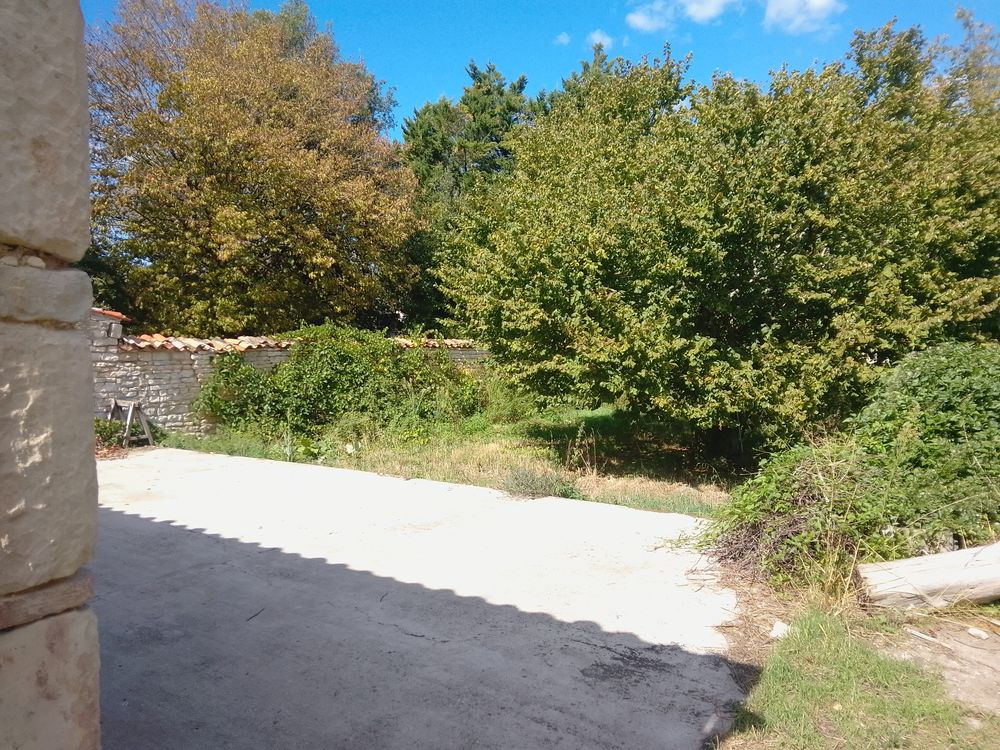 Vente Maison Maison avec jardin La laigne