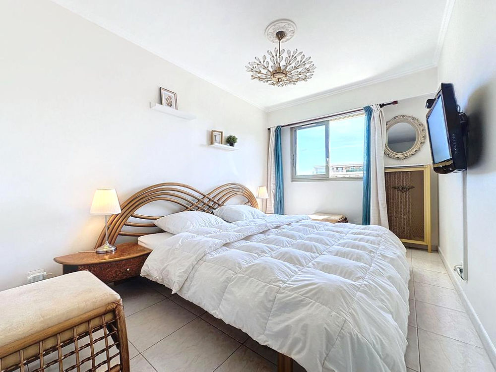 Vente Appartement ST LAURENT DU VAR - BORD DE MER -  2 PIECES 61m² Saint-laurent-du-var
