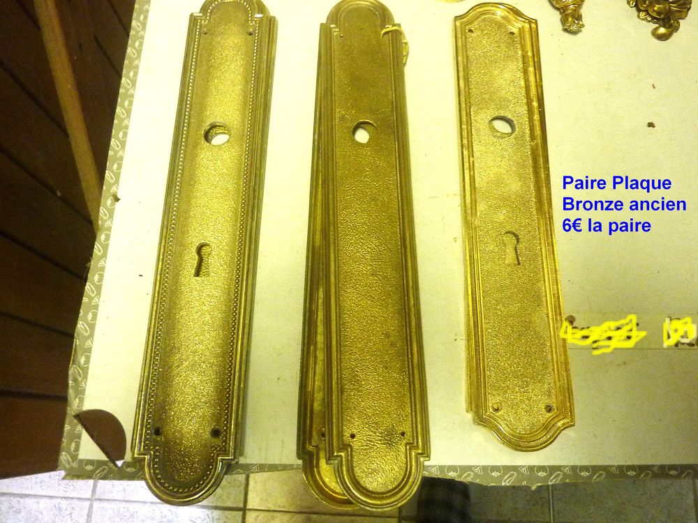 plaques propret&eacute;s et divers Décoration