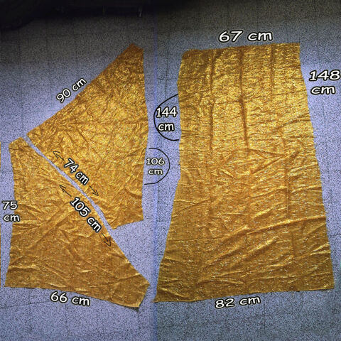 3 chutes de tissu doré à frange 2.5 Nimes (30)