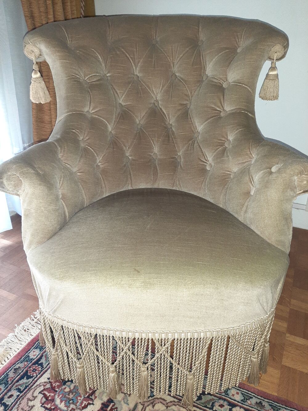 Fauteuil crapaud beige Meubles