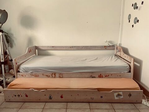 un lit  tiroir : deux couchages ! 150 Saint-Gilles Les Bains (97)