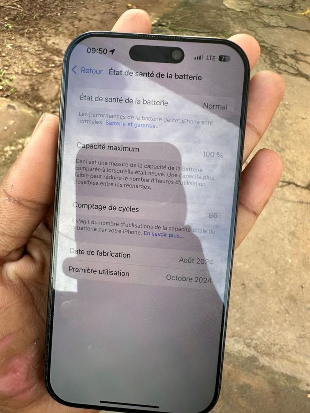 iPhone 16 pro 128 GO 800€ message en pv 0694141979 Téléphones et tablettes