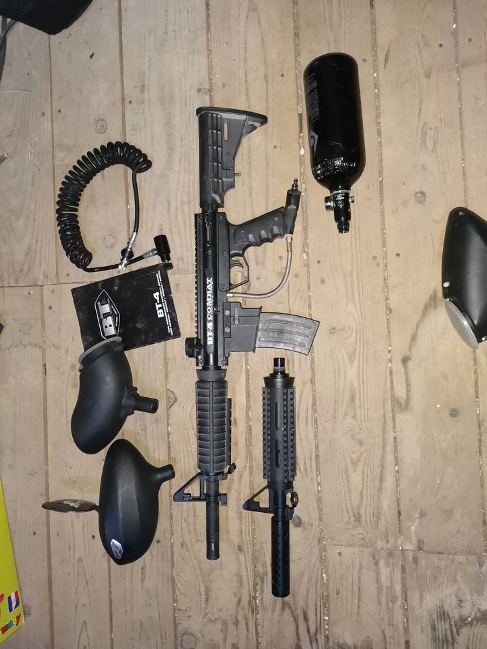 Lanceur paintball bt4 combat + accessoires Sports