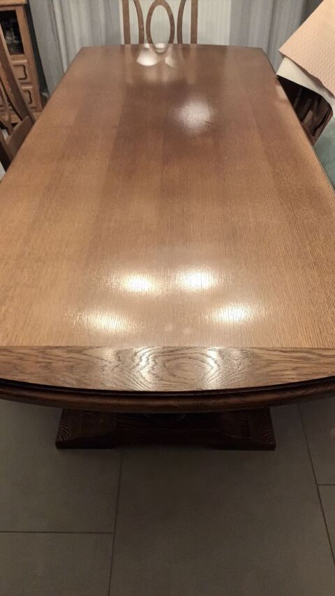 Table de salle � manger  170 Damvillers (55)