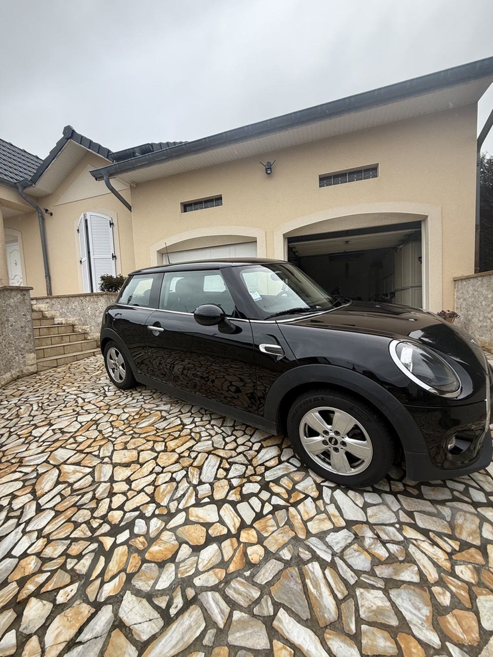 One D Hatch 3 Portes 95 ch 2019 occasion 54400 Cosnes-et-Romain