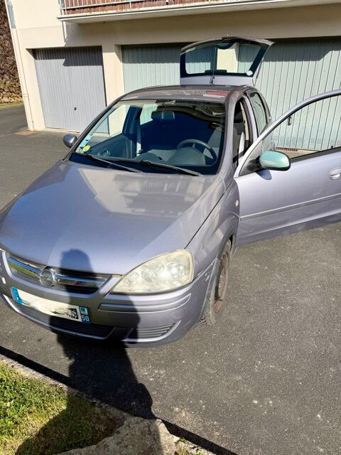 Opel Corsa 1.2 Twinport TomTom 2005 occasion Caen 14000