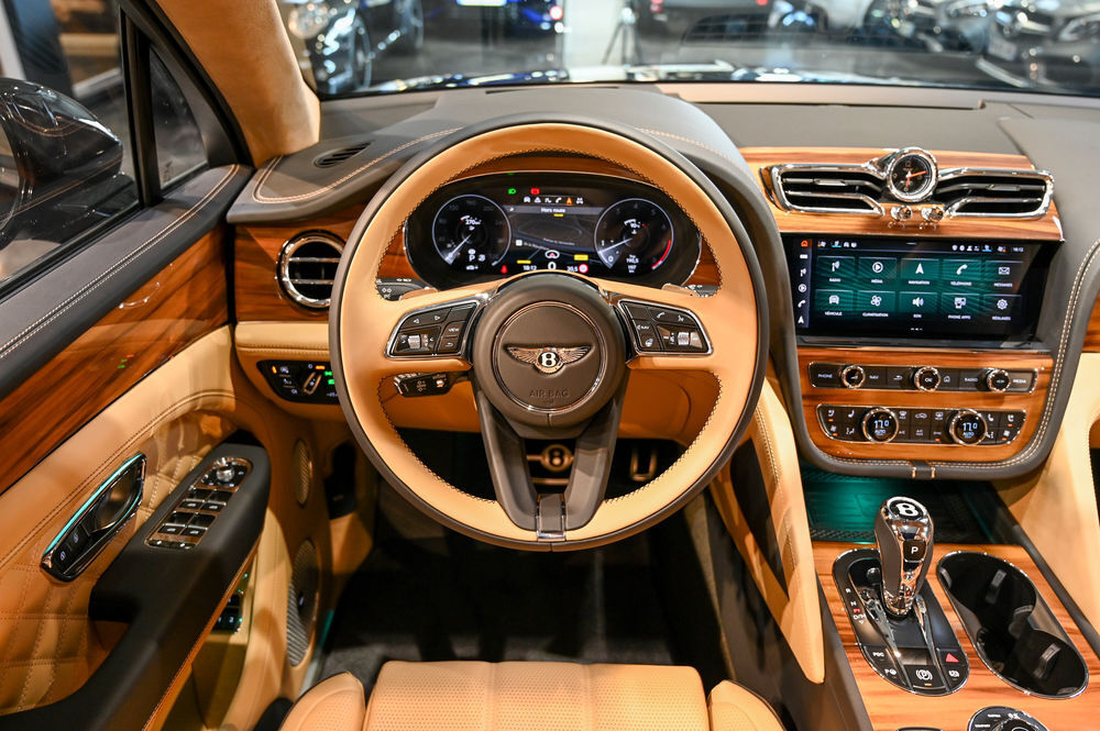 Bentayga V8 4.0 550 ch BVA Azure 2024 occasion 60280 Clairoix
