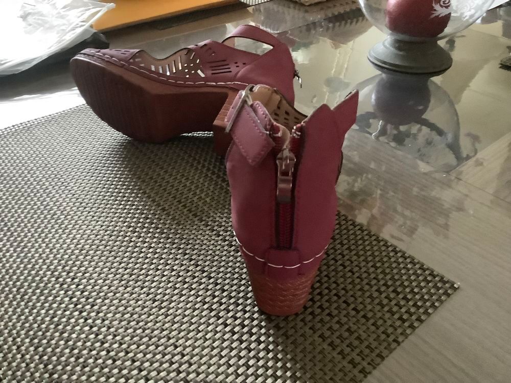 Chaussures d'&eacute;t&eacute; Chaussures