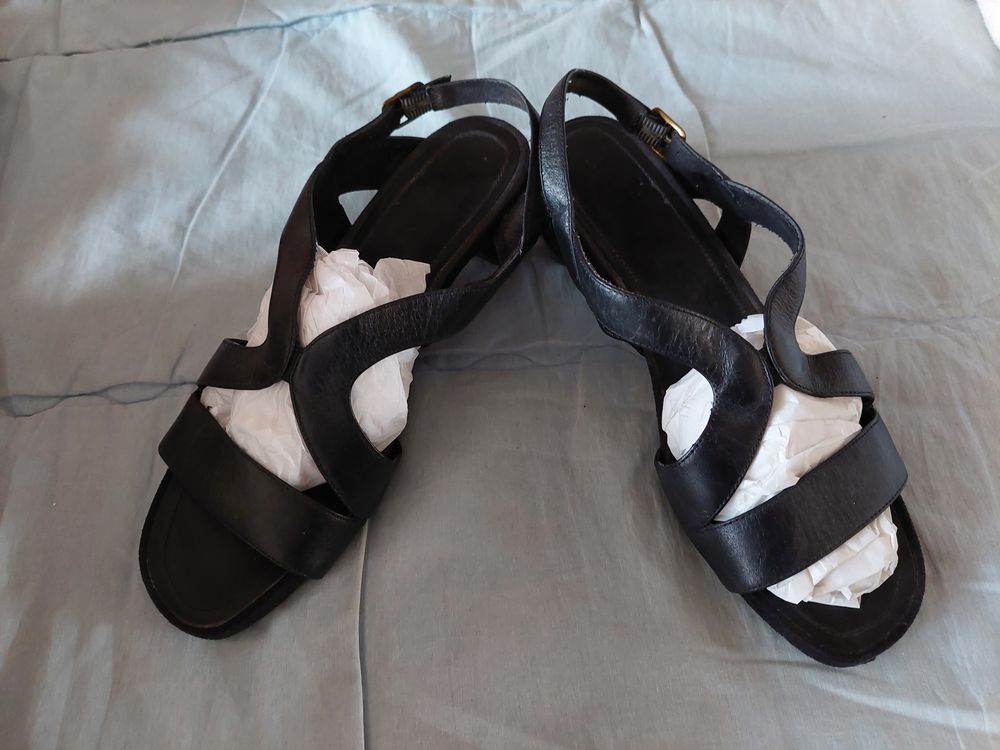 NU PIED FEMME NOIR T39 Chaussures
