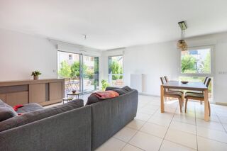  Appartement à louer 3 pièces 67 m² Saint-jorioz