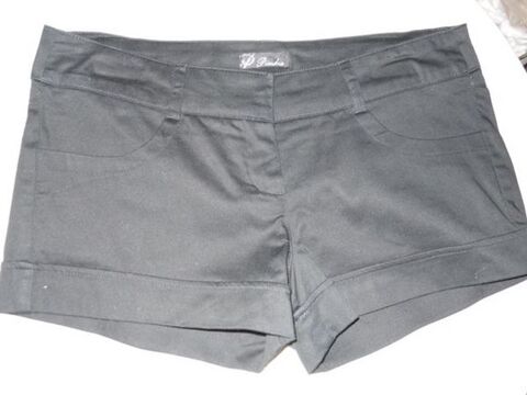 Short Noir taille 38 marque Pimkie neuf 10 Rennes (35)