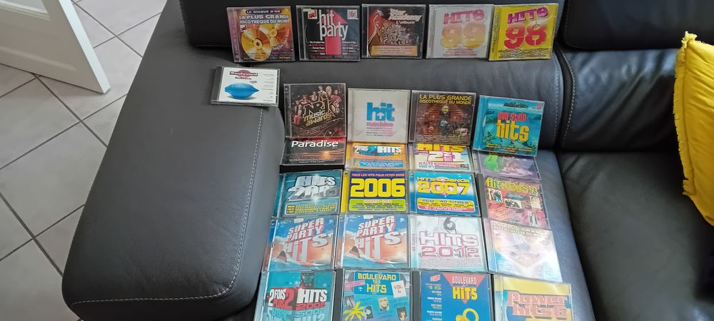 lot de 26CD funk , disco , vari&eacute;t&eacute; soit au total 40cd 
CD et vinyles