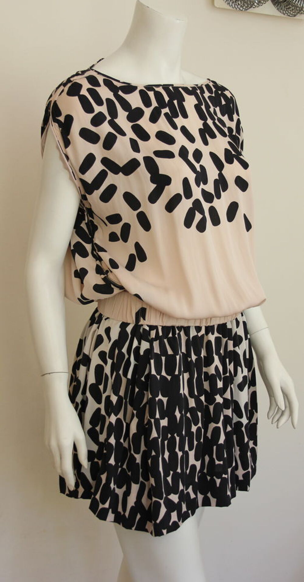 Robe soie grands zips DIANE VON FURSTENBERG T.4 Vêtements