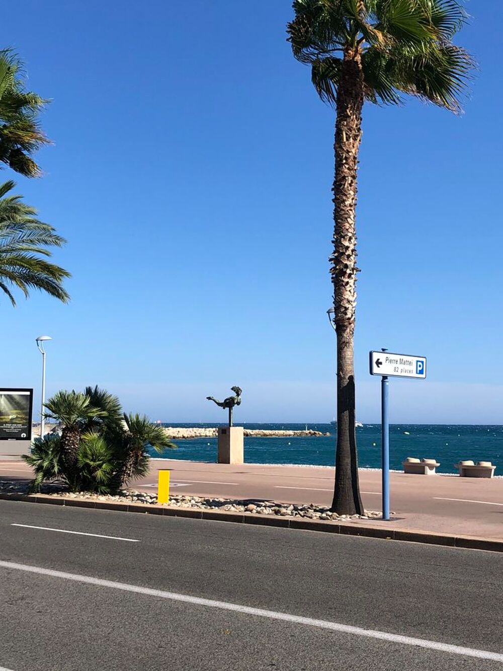   En bord de mer CAGNES SUR MER quartier Cros de Cagnes 
Provence-Alpes-Côte d'Azur, Cros De Cagnes (06800)