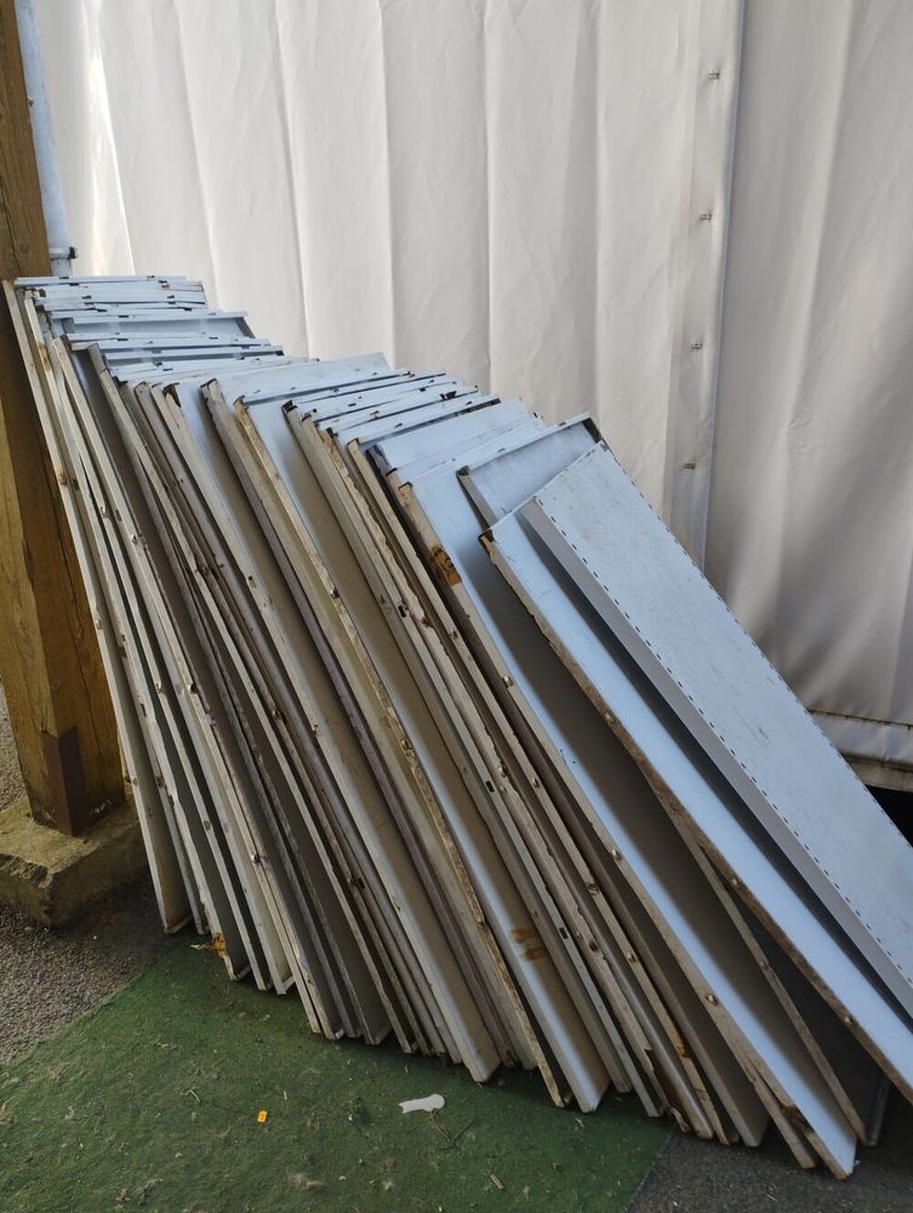 Etag&egrave;res m&eacute;tallique Meubles