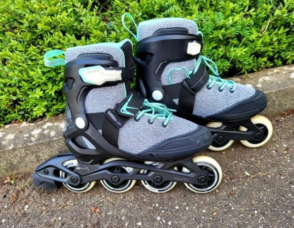 Paire de Rollers pour d&eacute;butants Sports