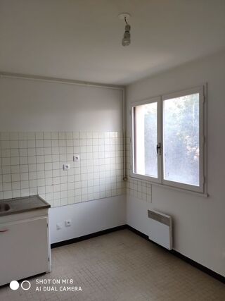  Appartement à louer 4 pièces 90 m²