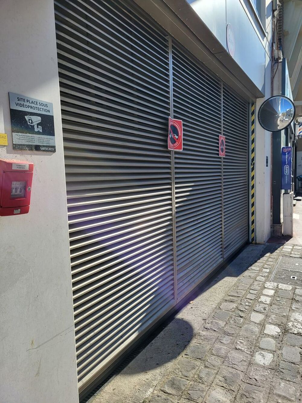 Location Parking/Garage : 2 places de parking en enfilade Résidence neuve Asnières-sur-seine