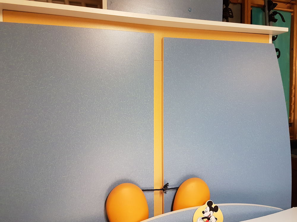 Vend chambre Mickey Meubles