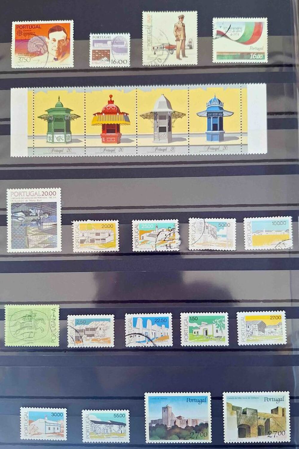 
S&eacute;rie de timbres de collection du Portugal 