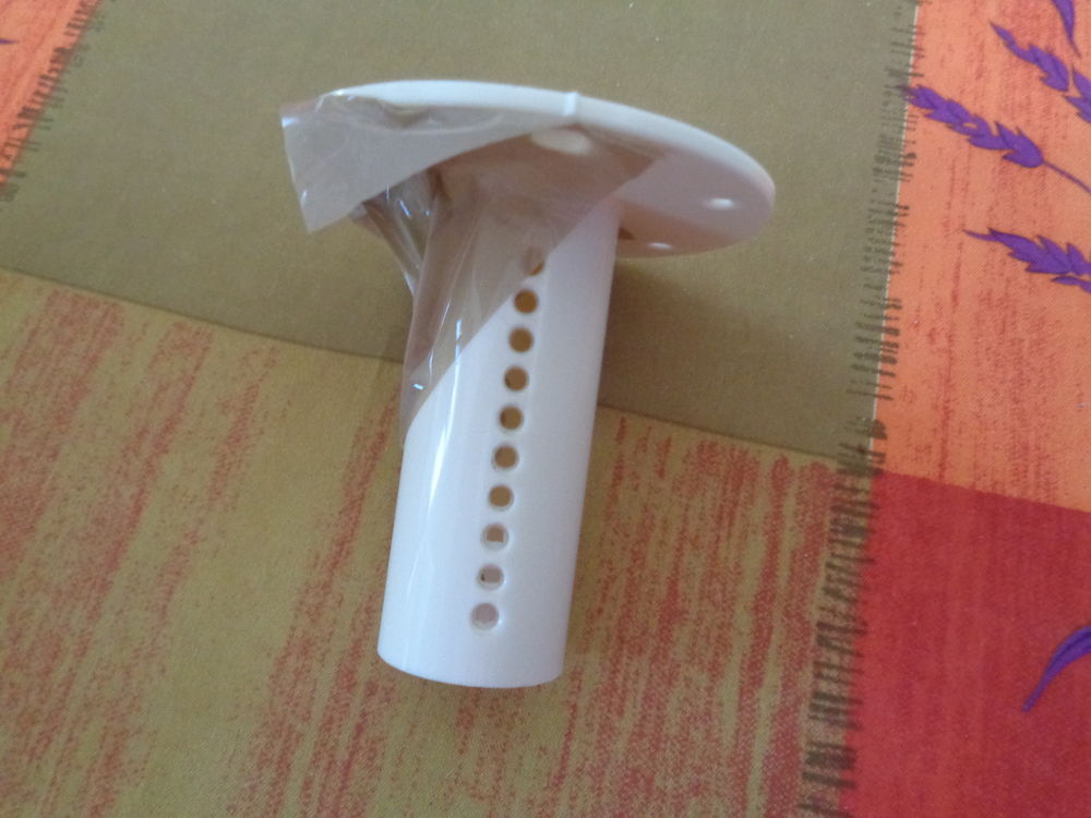 TOURNIQUET EN PLASTIQUE Electroménager