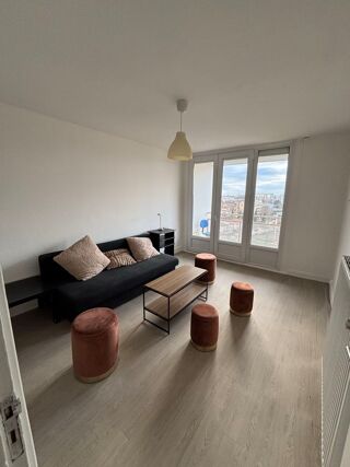  Appartement � louer 4 pi�ces 70 m�