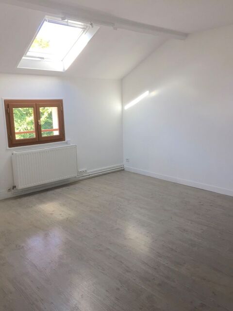  Appartement � louer 1 pi�ce 24 m� Brueil-en-vexin