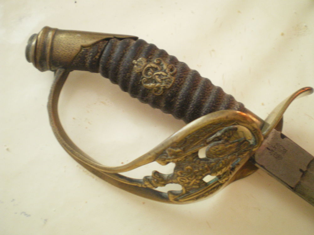 Sabre allemand mod&egrave;le 1889. 