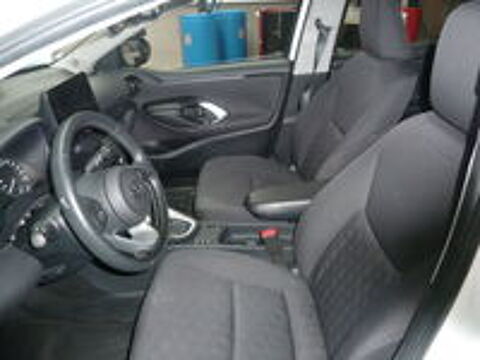 Yaris Hybride 116h Dynamic 2026 occasion 95300 Ennery