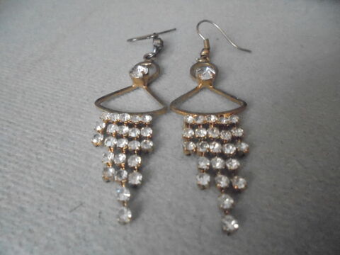 boucles d'oreilles , m�tal dor� et trass 4 Romorantin-Lanthenay (41)