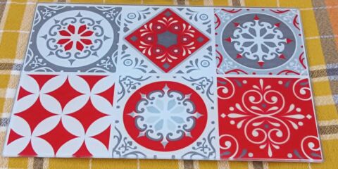 Planche � D�couper en Verre  Ducs de Gascogne  - Neuve 10 La Fert�-Alais (91)