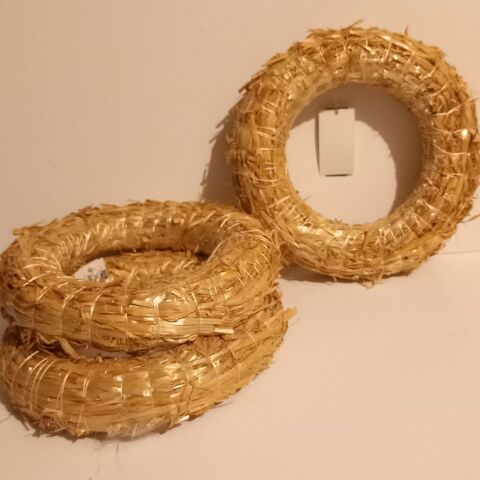 Lot de 3 couronnes de l'avant en paille naturelle, dia 25 cm 11 Saumur (49)